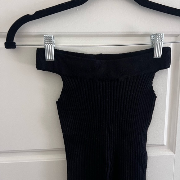 Black Ribbed Knit Set - Picture 3 of 6